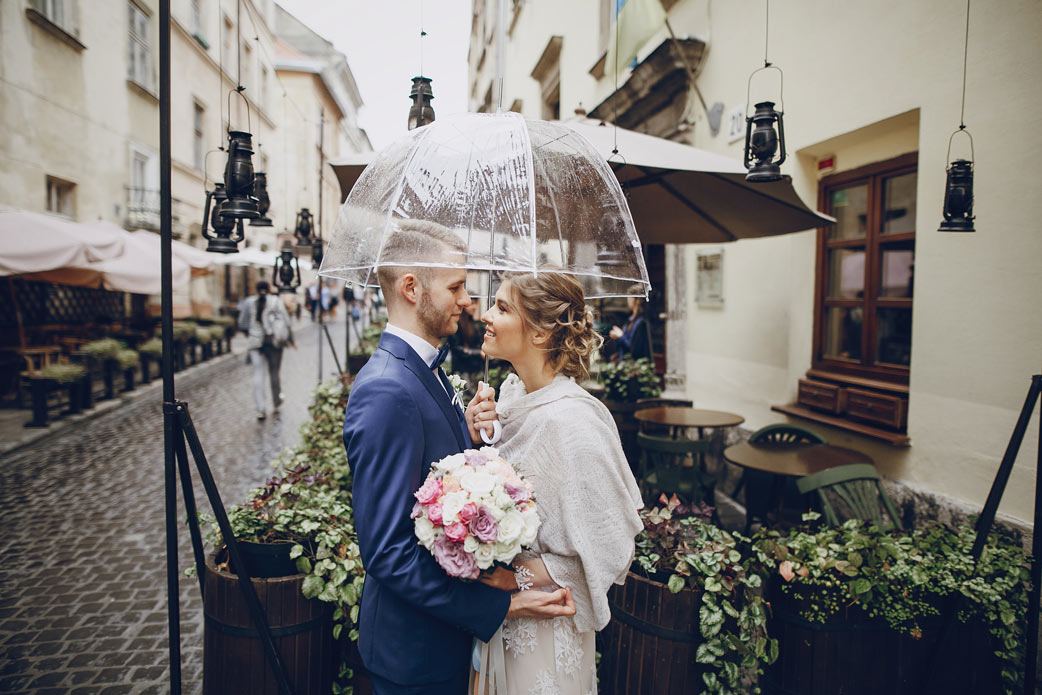 Hochzeit im Regen Hilfreiche Tipps & Tricks Wunderkarten Magazin